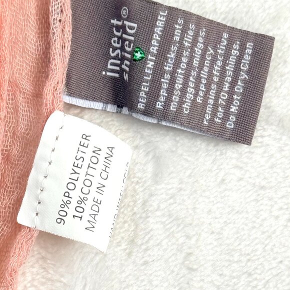 INSECT SHIELD Gauzy Summer Repellent Lightweight Rectangular Scarf Pink 32 x 69" - Picture 2 of 2
